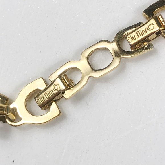 CHRISTIAN DIOR GOLD TONE AND RHINESTONE NECKLACE - Picture 10 of 12